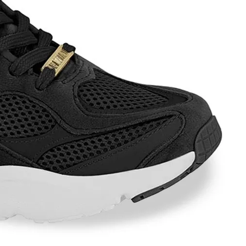 Tênis casual feminino Vizzano preto vista frontal com detalhes em mesh e cadarço